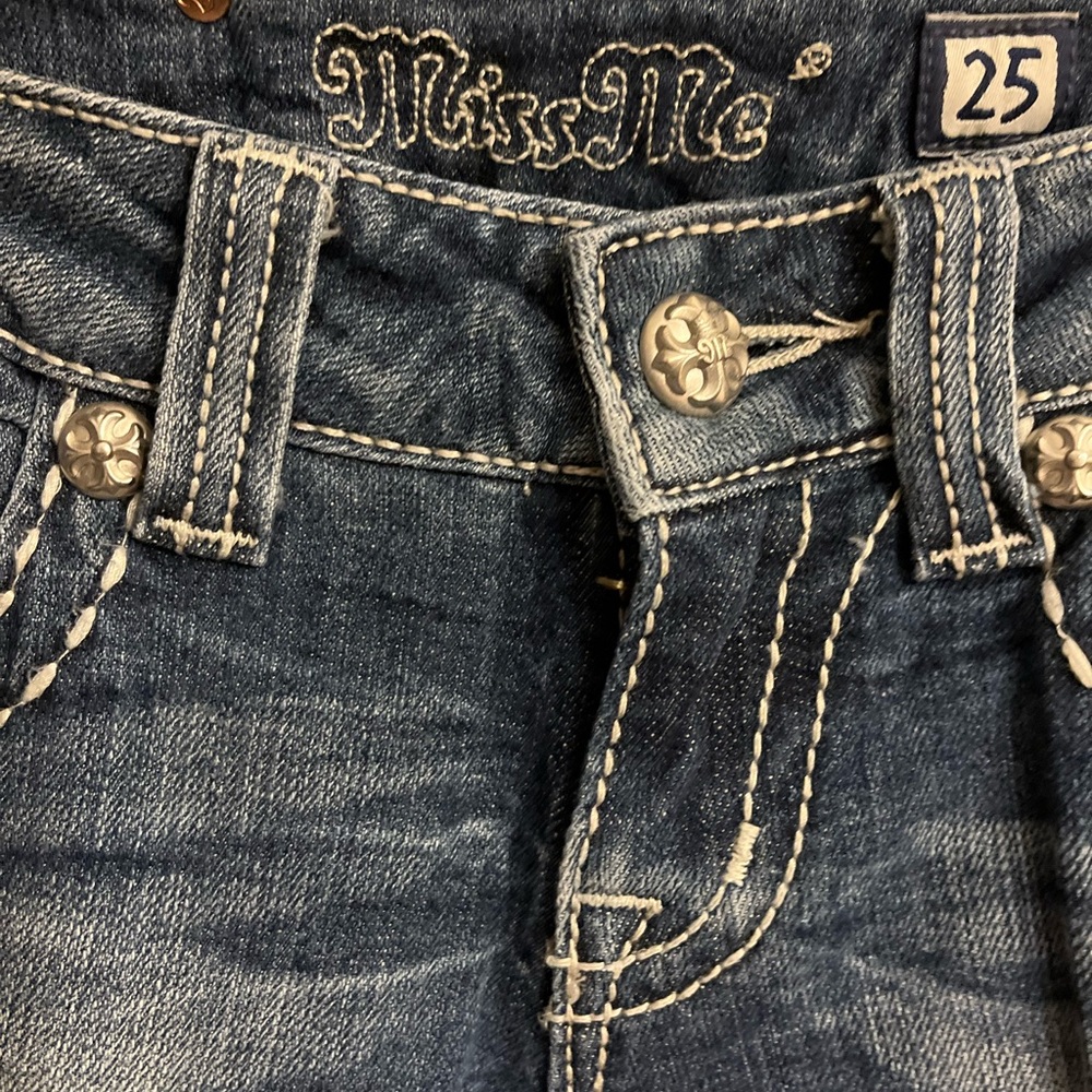 Miss Me Skinny Jeans - Picture 6 of 9